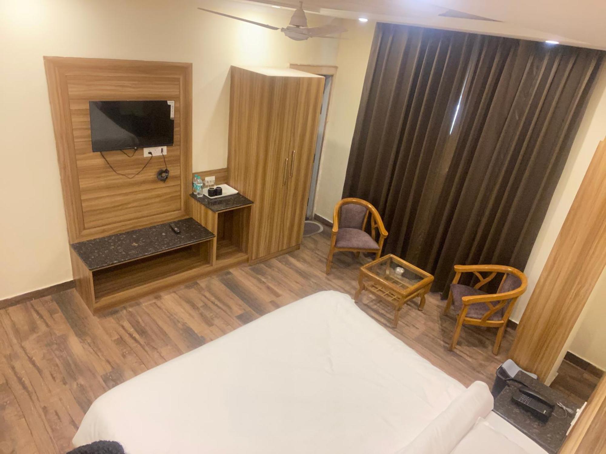 Pinnacle Vesta Homestay Masuri Exterior foto